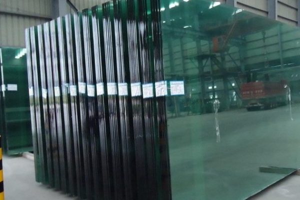 clear-and-coloured-float-glass-559655